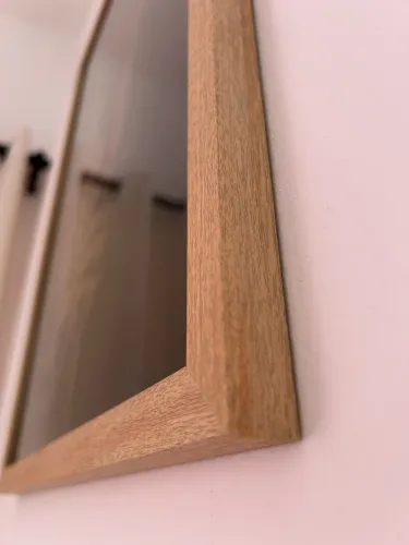 Quadros Decorativos Com Moldura e Vidro