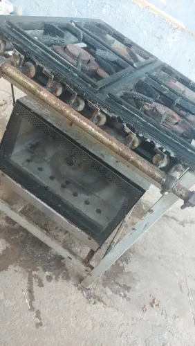 Fogão industrial 4 bocas com FORNO