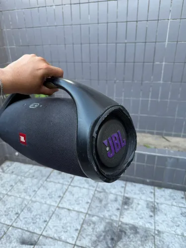JBL Boombox 2