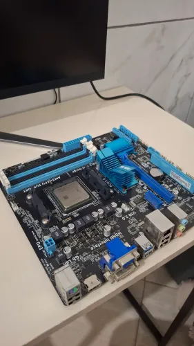 Placa Mãe Asus M5A7BL-M PLUS/USB3