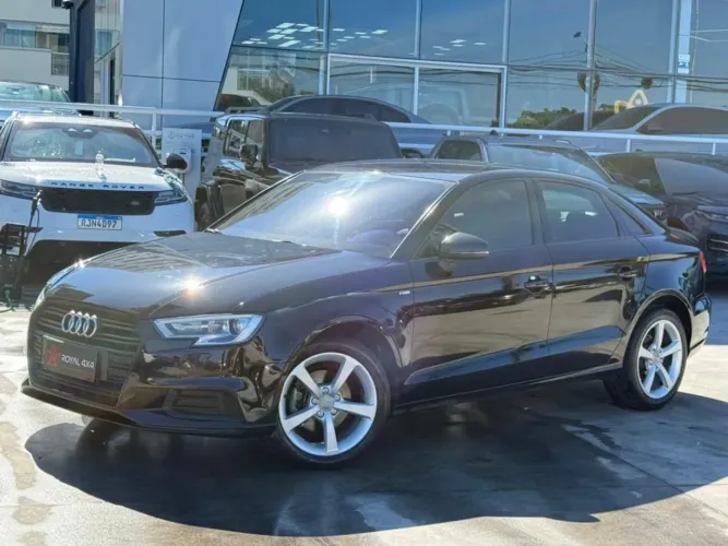 Audi A3 Sedan 1.4 TFSI Flex Tiptronic 4P 2018