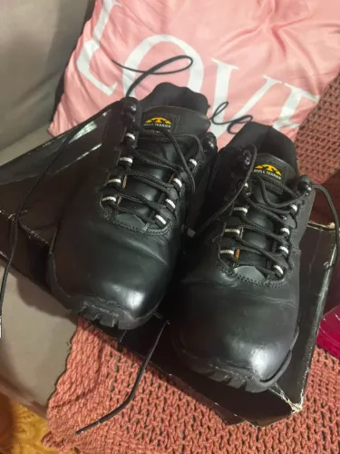 Bota cano curto