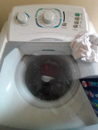 Vendo máquina de lavar Eletrolux