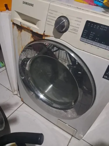 DEFEITO MÁQUINA DE LAVAR (LAVA E SECA) SAMSUNG