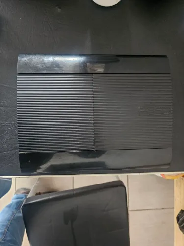 Vendo ou troco em algo do meu interesse, PS3!