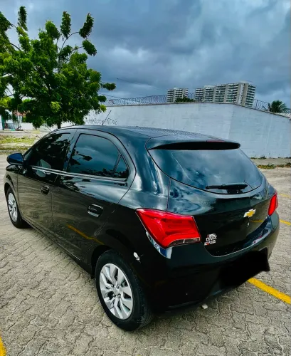 Chevrolet Onix Hatch LT 1.4 8V Flex Mec. 4P 2018