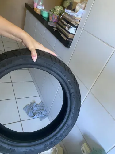 Pneu semi novo Pcx