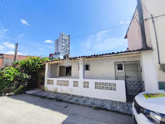 Chegou a hora de viver com praticidade, São 90m² bem distribuídos, com varanda, sala ampla