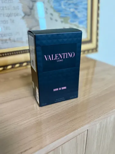 Perfume Valentino Uomo Born in Roma EDT