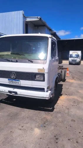 Caminhão Volks 7.110
