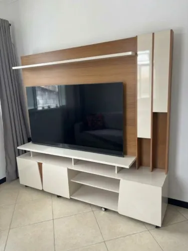 Vendo esse Home todo conservado