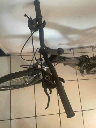 Bicicleta Caloi T-Type aro 26