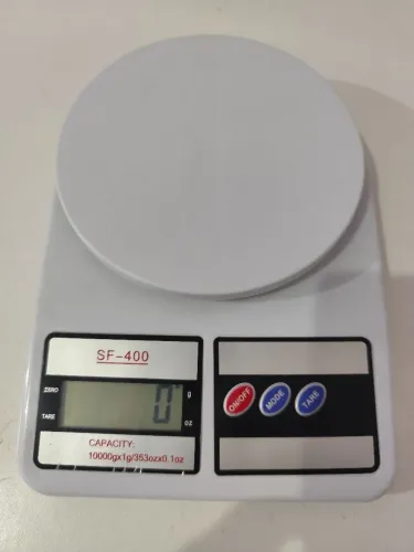 Balança de cozinha digital sf 400 em ótimo estado