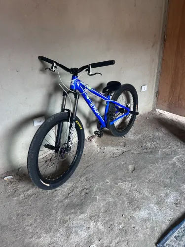 Bike Hupi Whistler 2025