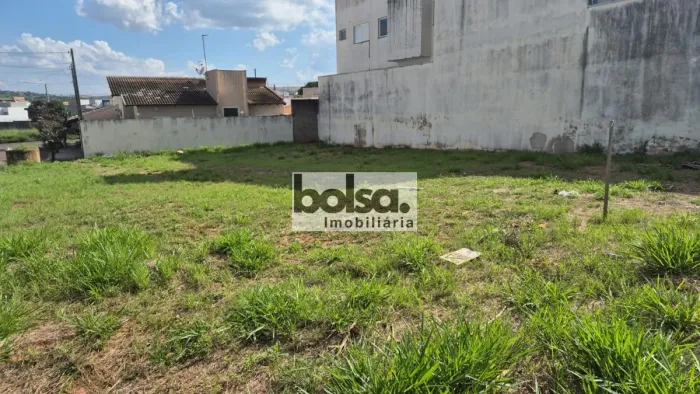 Terreno para venda com 430 m² em Residencial Parque Smeralda, Agudos - SP