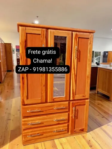 Guarda roupa de solteiro com espelho novo!