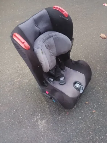 Vendo cadeirinha