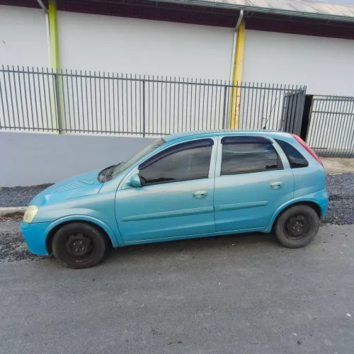 Chevrolet Corsa Hatchback 1.0 MPFI 8V 71cv 5P 2002