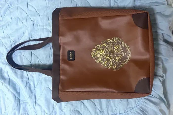 bolsa tote marrom de couro harry potter