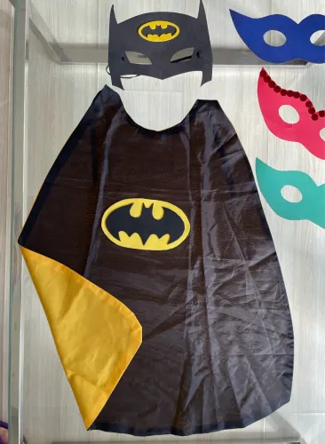 Capa dupla face e máscara Batman (fantasia carnaval) idade 2 a 6 anos 