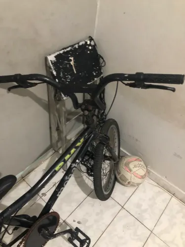 Bicicleta bmx monark vendo ou troco