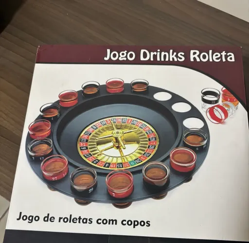 Jogo roleta,ideal para brincadeiras com amigos