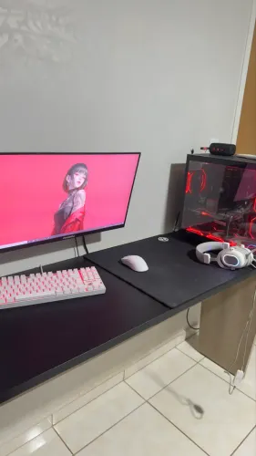 Monitor Gamer 24 Concordia + Braço Articulado