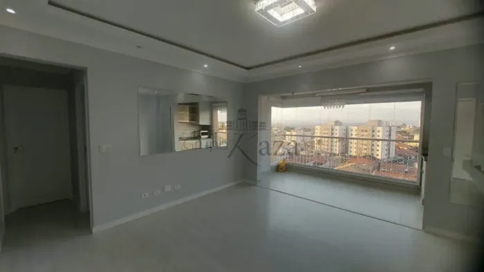 Apartamento - Splendor Garden - Jardim das Indústrias - 2 Dormitórios - 75m².