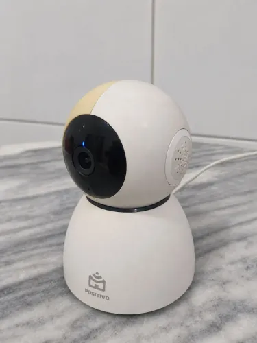 Câmera de Segurança Positivo 360° Wi?Fi com Acesso pelo Celular