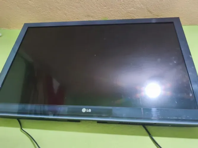 TV LG 42 polegadas + APARELHO SMART PRO