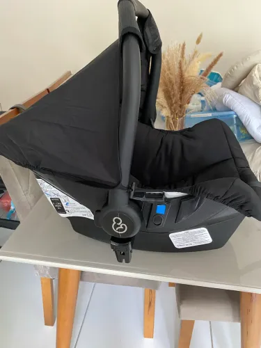 Bebê conforto novo 