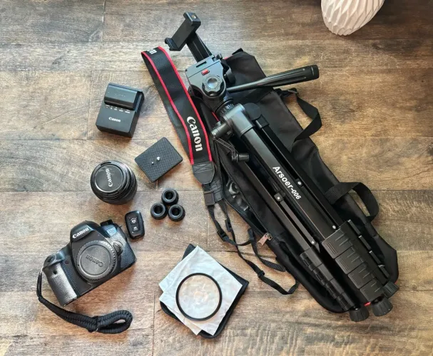KIT FOTOGRÁFICO CANON EOS 6D FULL FRAME + 2 LENTES + ACESSÓRIOS