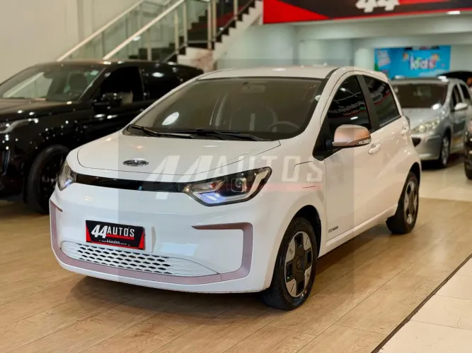 JAC E-JS1 62cv 5P Aut. (elétrico) 2023