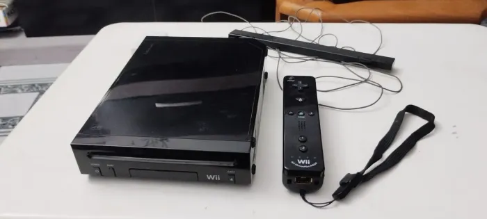 NINTENDO WII DESBLOQUEADO S/JOGO