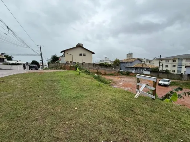 VENDA DIRETA DE BANCO · 3 LOTES NO ITAGUAÇU, FLORIANÓPOLIS