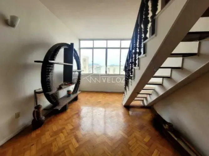 Apartamento - / Residencial / Catete
