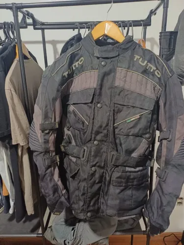 Jaqueta de moto - Tutto Moto - Tamanho P - Com proteções - Ótimo estado