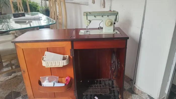 Máquina de costurar