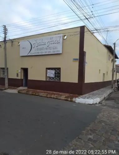 VENDE-SE IMÓVEL COMERCIAL EM CAMPO MAIOR