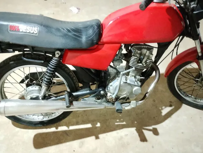 Moto CG125 atrasada valor negociável