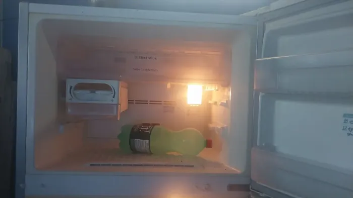 Geladeira toda filé