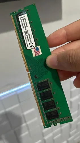 Memoria Kingston ValueRAM DDR4 de 16 GB