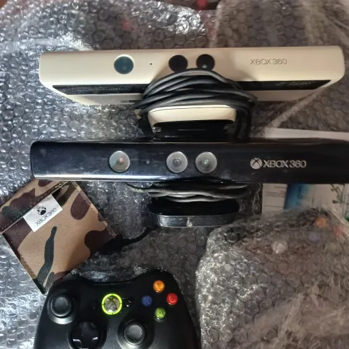 Kinect xbox 360 novinhos preto e branco 