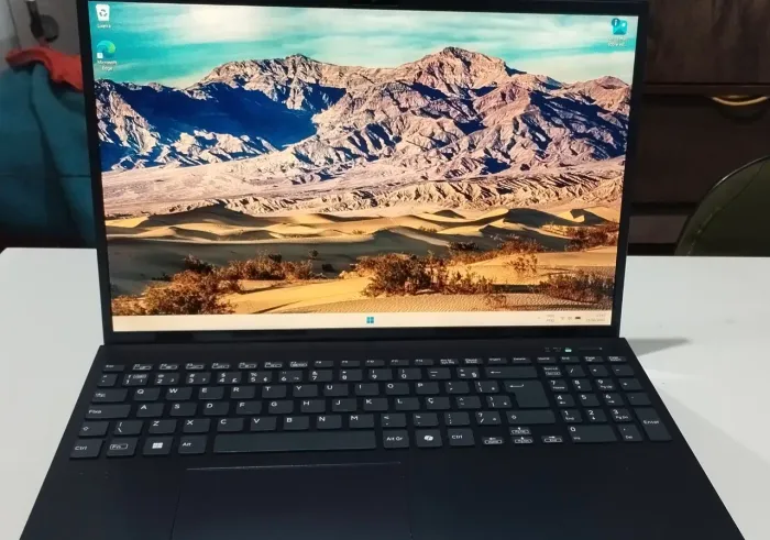Notebook VAIOFE16 AMD Ryzen 7 5825U 16GB RAM 512GB SSD 16" Windows 11 Home