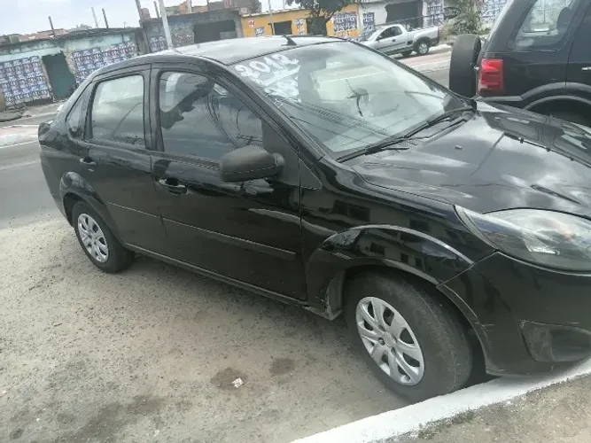 Ford Fiesta Sedan 1.0 8V Flex 4P 2012