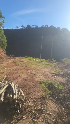 Chácara com 5 mil metros ,corrego baixadao 3km asfalto. Cidade santana do paraiso próximo
