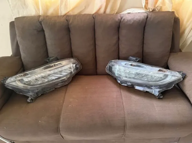 Farol Honda Civic Modelo Touring G10 - pisca sequencial 