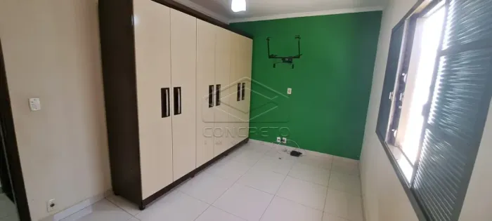 EXCELENTE RESIDÊNCIA DE 2 DORMITÓRIOS E 1 SUÍTE EM BAURU/SP