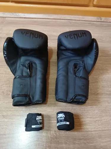 Kit Boxe Muay Thai Venum Luvas - novo