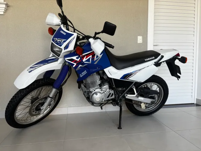 XT600E 98 azul e branca - ORIGINAL RARIDADE